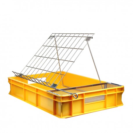 Plastic uncapping tray