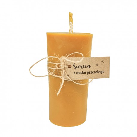 Plain beeswax candle 