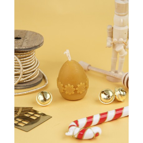 *Świeca jajko w kwiatki